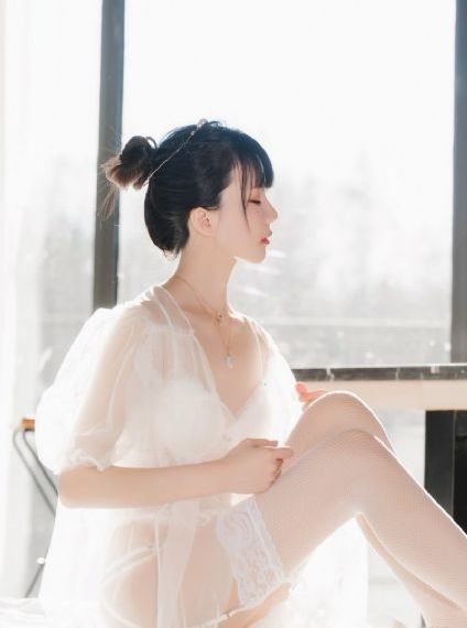 共妻新婚之夜被C了_超清HD在线观看
