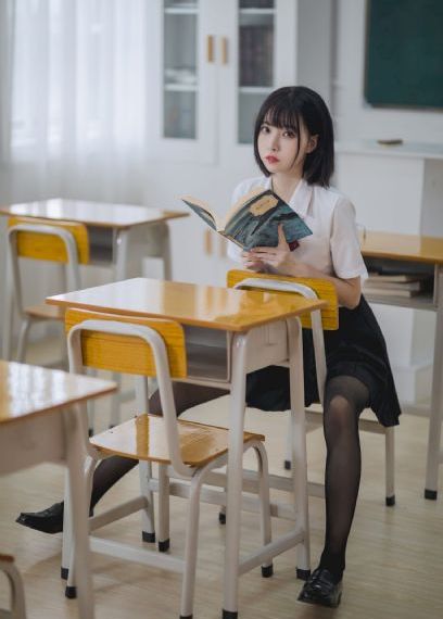 美女的胸又www又w又黄的视频_高清在线观看视频